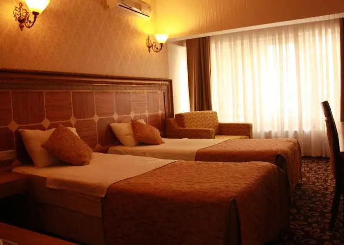 Marya Hotel 3*